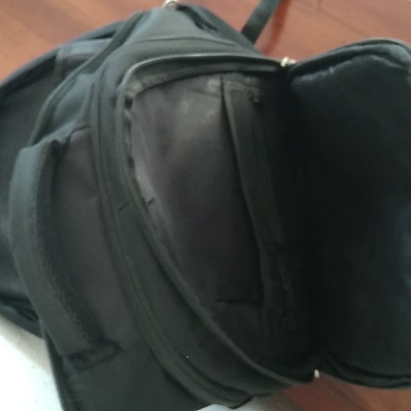 Swissgear backpack - Picture 3 of 6